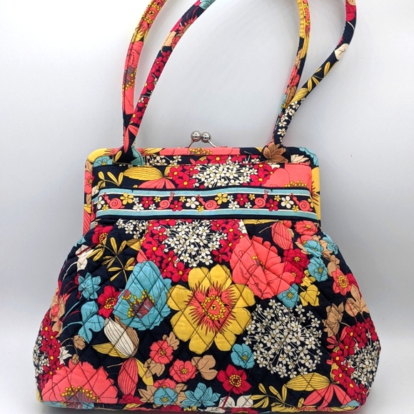 Vera Bradley Happy Snails Kiss Closure Shoulder Bag Purse, EUC RETIRED - Picture 1 of 10